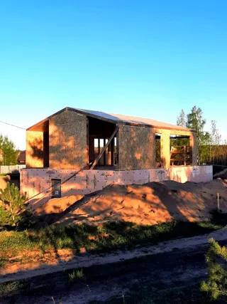 Haus 100 m² nach Projekt „Barnhouse 76.1“, Dorf Izbizhe: Obergeschoss und Dachgeschoss