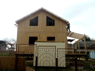 House based on the “Zefir” design, Fedchikha village: completed house