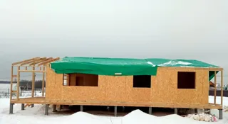 House, “Barnhouse 110” design, TSN homeowners’ association “Orlinye Kholmy”: wall assembly