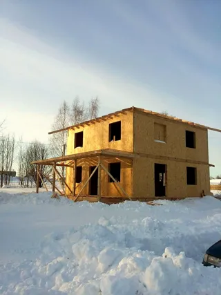 Haus nach Projekt „Argos“, Siedlung Karavaevo: Obergeschoss und Dachgeschoss