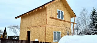 Datscha nach Projekt „Kleines Ferienhaus“, Region Leningrad: fertiges Gebäude