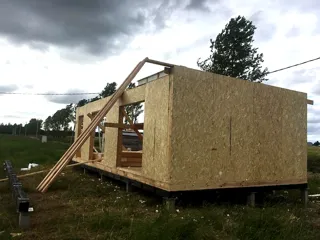 Haus nach Projekt „Mistika - S2.8“, Dorf Bolshaya Ivanovka: Wandmontage