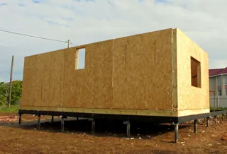 Haus nach Projekt „Michigan“, Galich: Wandmontage
