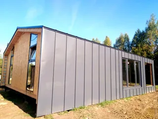“Barnhouse 76.1” projesine göre ev, Yadrominskoe kasabası: tamamlanmış ev