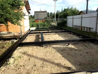 Haus nach individuellem Projekt, SNT „Kljasma“: Fundament und Schwellenrahmen