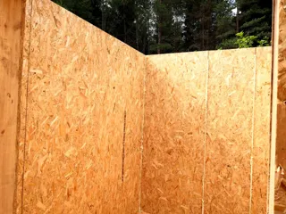 Custom-design extension, Uvod village: interior partitions