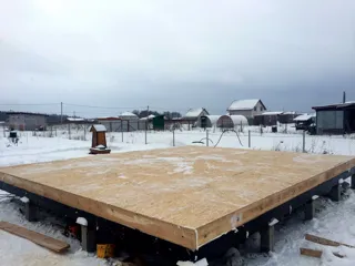 House based on the “Evseevo 2.8” design, Sharapovo village: SIP panel floor at level 0
