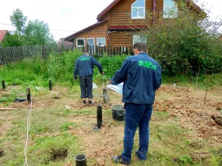 Haus nach Projekt „Radoniza“, Dorf Kryukovo: Fundament und Grundrahmen