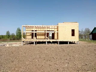 Haus nach Projekt „Mistika - E2.8“, Dorf Novoe: Wandmontage