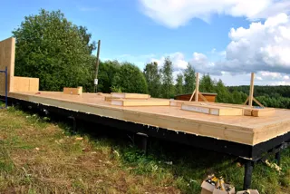 House based on the “Magnoliya” design, Vladimir Region: wall assembly