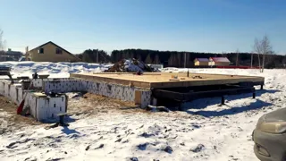 Garage nach Projekt „Slawjanka mini + Garage“, Dorf Nazarovo: Fundament und Grundrahmen