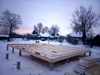 Haus 131,5 m² nach Projekt „Sefir“, Vologda: Fundament und Grundrahmen
