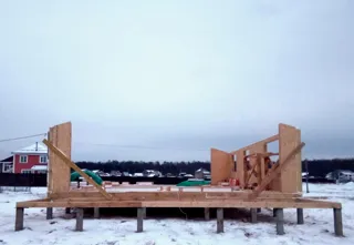 House, “Barnhouse 110” design, TSN homeowners’ association “Orlinye Kholmy”: wall assembly