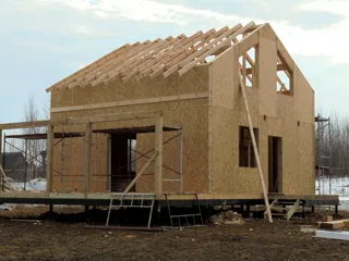 Haus nach Projekt „Sefir“, Dorf Kadnikovo: Dach