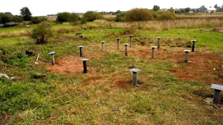 Haus nach Projekt „Alfa“, Siedlung Tonshaevo: Fundament und Grundrahmen