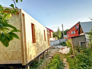 Haus nach Projekt „Barnhouse 53“, SNT „Urroschaj“: Wandmontage