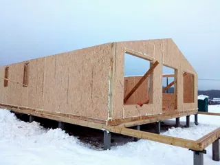 House, “Barnhouse 110” design, TSN homeowners’ association “Orlinye Kholmy”: wall assembly