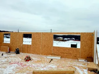 House, “Barnhouse 110” design, TSN homeowners’ association “Orlinye Kholmy”: wall assembly
