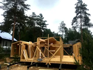 Özel projeli ev, Sankt-Peterburg: duvar montajı