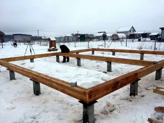 House based on the “Evseevo 2.8” design, Sharapovo village: foundation and sill strapping