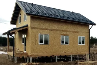 House based on the “Ermak” design, Chkalova settlement: completed house