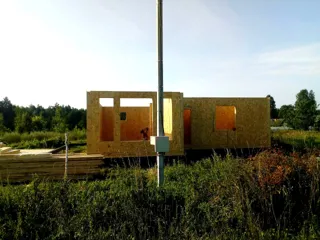 Haus nach individuellem Entwurf, Dorf Fedosovo: Wandmontage