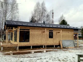 Haus nach individuellem Entwurf, Dorf Protive: fertiges Gebäude