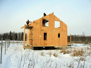 Haus nach Projekt „Radoniza“, Dorf Kadnikovo: Obergeschoss und Dachgeschoss