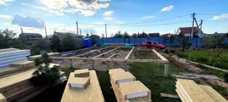 Haus nach individuellem Projekt, Dorf Kudrino: Fundament und Grundrahmen
