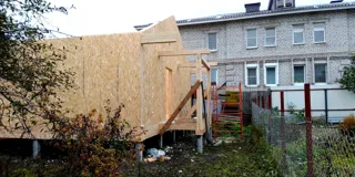 Özel projeye göre 65 m² ev, Pereslavl Zaleskiy: duvar montajı