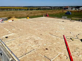 Garage, “Solo + garage” design, Belgorod Region: SIP panel floor at elevation 0
