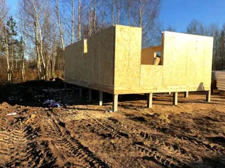 House based on the “Style 44.2.8” design, Lipovitsy village: wall assembly