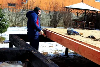 Haus nach Projekt „Garmonija 122.89“, Dorf Buzharovo: Fundament und Grundrahmen