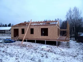 Özel projeye göre 97 m² ev, Ikonnikovo köyü: çatı
