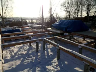 Haus nach individuellem Projekt, Domodedovo: Fundament und Grundrahmen