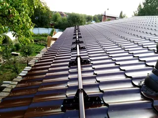 Custom-design house, Shurintsevo village: roofing