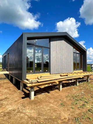 Haus nach Projekt „Barnhouse 84.2“, Dorf Ivantsevo: Fassadenverkleidung