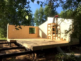 Haus nach individuellem Projekt, KP „Jaroslawskoje Wsmorje“: Wandmontage