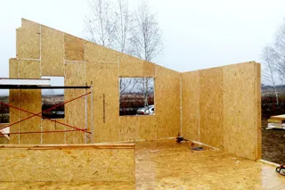Haus nach Projekt „Slatoust“, Gebiet Moskau: Wandmontage