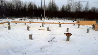 Haus nach Projekt „Mistika - S2.5“, Dorf Degtyarevo: Fundament und Grundrahmen
