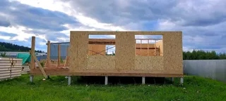 Haus nach Projekt „Sefir“, Kineshma: Wandmontage
