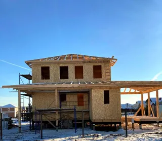 Haus nach individuellem Entwurf, Siedlung Severnyy: fertiges Gebäude