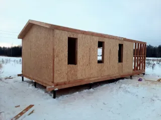 Haus nach Projekt „Barnhouse 33“, Dorf Strelnokovo: Fertiges Haus