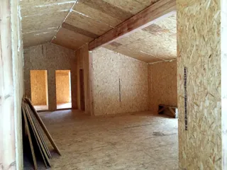 “Barnhouse 110” projeli ev, Vidogoshchi köyü: iç bölme duvarları