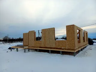 Özel projeye göre 149 m² ev, Kostroma: duvar montajı