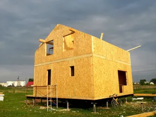 Haus nach Projekt „Radoniza“, Dorf Kalacheva: Obergeschoss und Dachgeschoss
