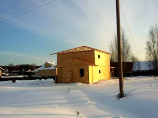 Haus nach Projekt „Argos“, Siedlung Karavaevo: Fertiges Haus