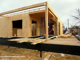 House based on the “Valencia” design, Kosterevo: wall assembly