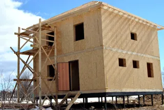 House based on the “Topaz” design, Andreevskoe village: wall assembly