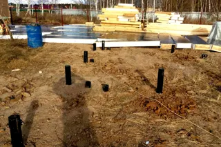 Haus nach Projekt „Slatoust“, Gebiet Moskau: Fundament und Grundrahmen